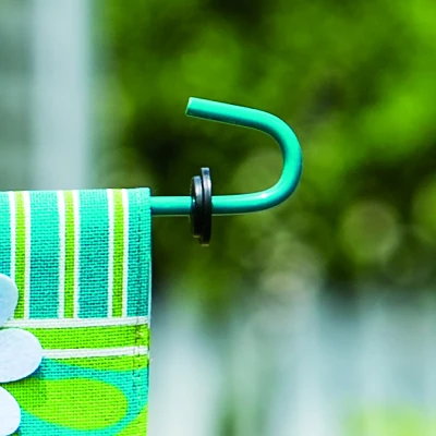 Evergreen Rubber Stoppers For Garden Flag Stand, 12 Count - Image 4