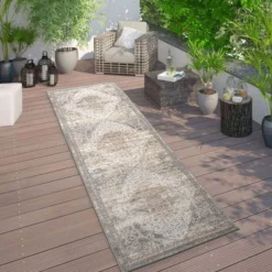 World Rug Gallery Distressed Traditional Indoor/Outdoor Area Rug