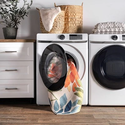 NuLOOM Frida Persian Medallion Machine Washable Indoor/Outdoor Patio Area Rug - Image 9