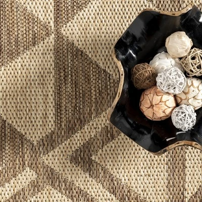 NuLOOM Mazie Bold Indoor/Outdoor Area Rug - Image 5