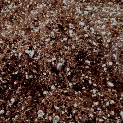 Roots Organics ROGF Green Fields Hydroponic Gardening Potting Soil, 1.5 Cu Ft - Image 4