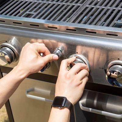 Captiva Designs E02GR001 Stainless Steel 4-Burner Propane Gas Grill With Side Burner And Side Tables - Image 7