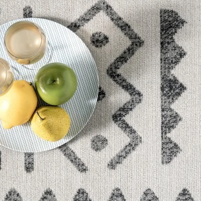 NuLOOM Outdoor Gretchen Patio Area Rug - Image 5